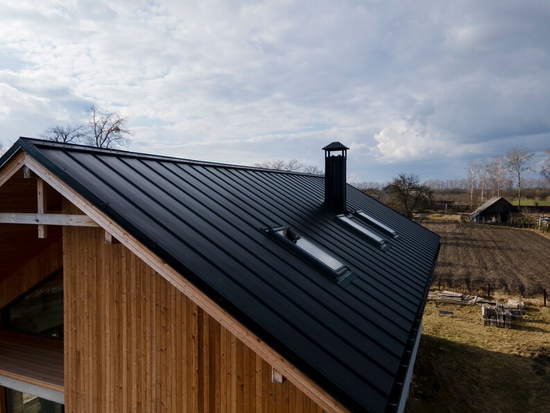 Metal Roofing – Long-Lasting & Energy Efficient